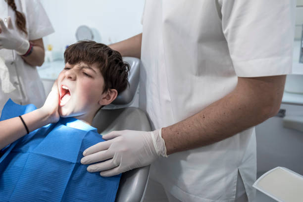 Best Emergency Dental Care for Broken or Chipped Teeth in Milan, NM